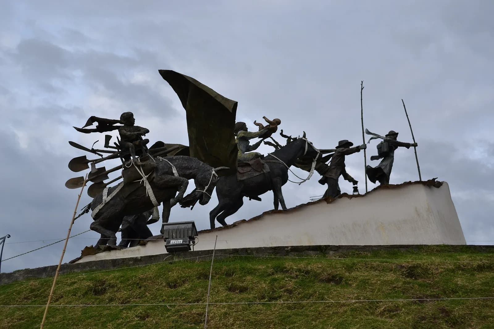 Chipre y Monumento a los Colonizadores